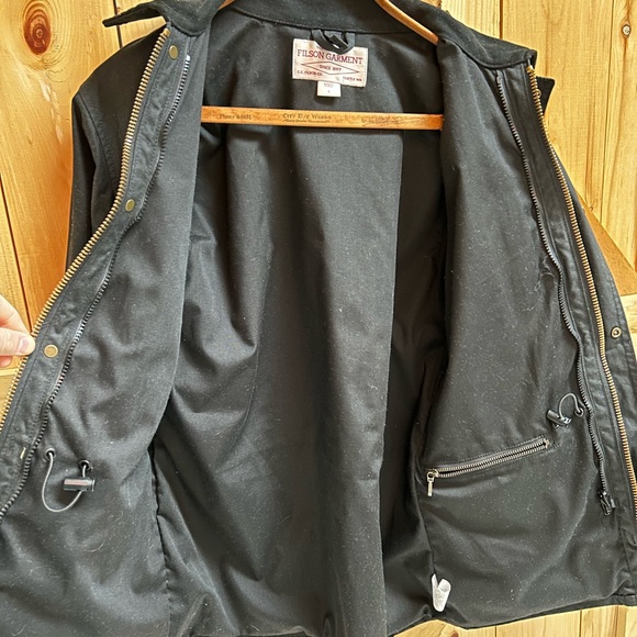 Filson Cover Cloth Mile Marker Coat - Small, Black. INCLUDES add-on Filson Hood. - Picture 2 of 16